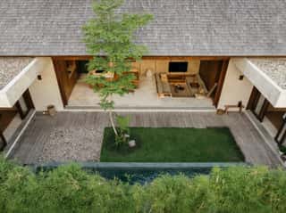 Japandi Tropical Villa in Tumbak Bayuh — image 1 of 8